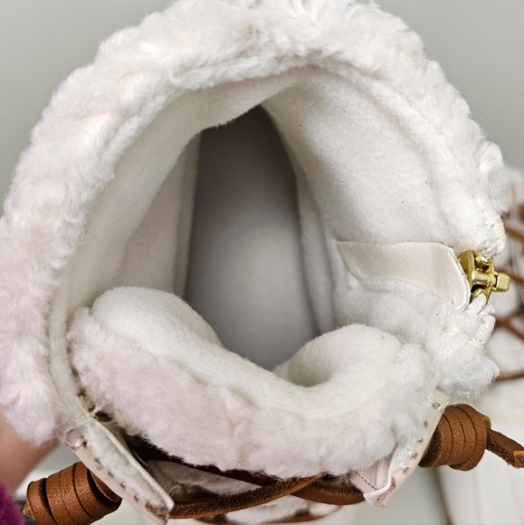 Sperry Women's Saltwater Sherpa Duck Boot Rain Boot, Rainbow Ivory 7.5 - Picture 11 of 15